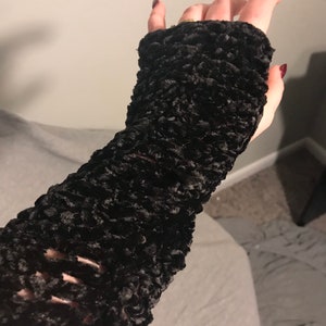 Fingerless Gloves