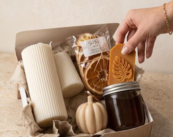 Autumn Gathering Gift Box | Handmade Candles, Simmer Pot, Cozy Fall Home Fragrance