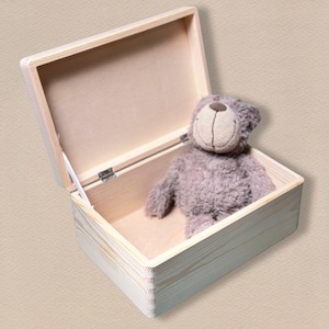 Wooden newborn memory box, customized with a child’s name, perfect for christening or milestone gifts.