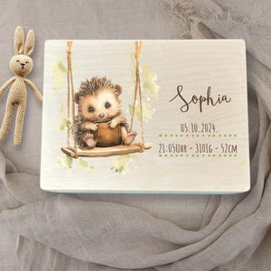Caja de recuerdos personalizada para recién nacidos, recuerdo de madera personalizado para recién nacidos, regalo de reliquia para el nacimiento de una niña o un niño, lindo diseño de oso con nombre