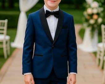 Terno infantil azul marinho: traje de casamento com lapela preta, traje para pajem