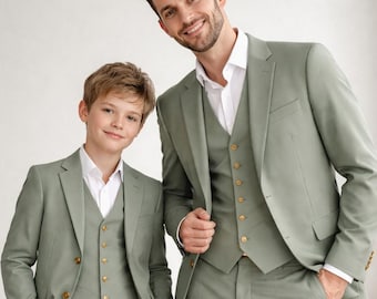 Completo coordinato a tre pezzi verde salvia per padre e figlio, abito da cerimonia per papà e figlio