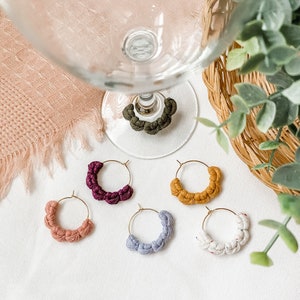 Adornos para copas de vino combinables / Macramé sin flecos