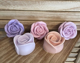 Rose shaped soap, flower soap favors, bridal shower favors, soap party favors, gifts for bridesmaids, wedding shower favors, Mother’s Day