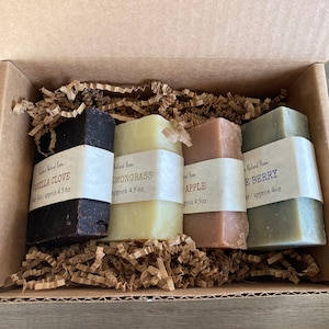 Soap Gift Box Natural Soap, Mothers Day gift, Valentines Gift box, Homemade Soap Set, Soap Gift Set, Artisan Soap Box, Personalized Gift Box