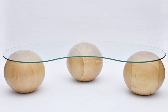 Coffee table with ball legs deals
