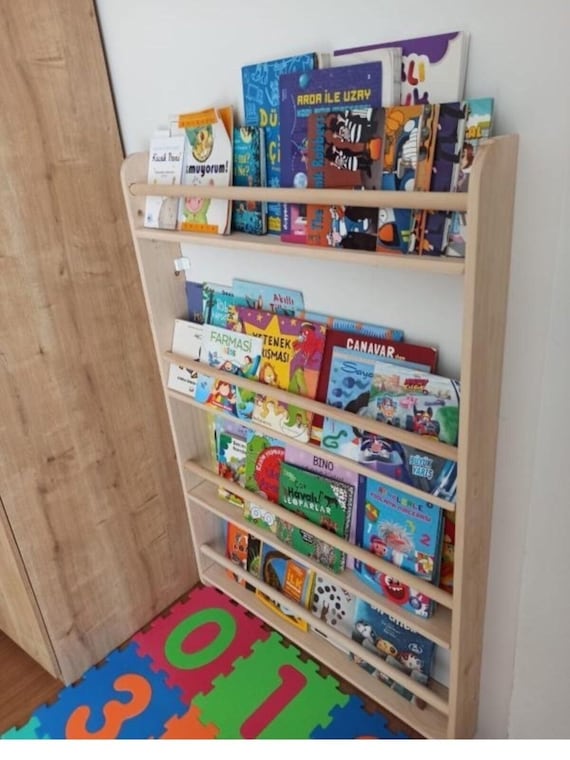 Libreria Montessori con doghe rotonde, libreria per bambini, libreria  Montessori, libreria per cameretta per bambini, cameretta per bambini, libreria  per bambini, attività per bambini -  Italia