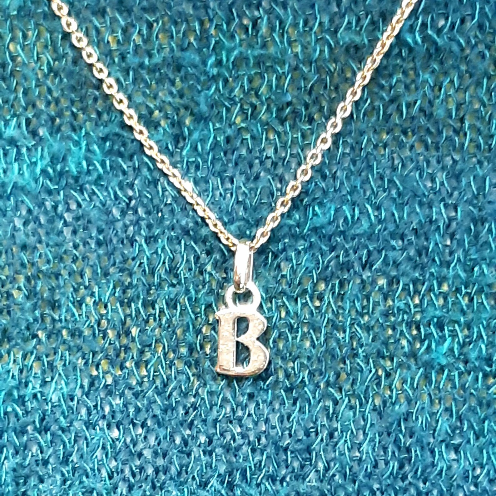 Solid 14K Gold Letter Pendant. Etsy Canada