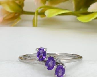 Anello in argento sterling con ametista: gioiello con fascia impilabile con pietre preziose ovali