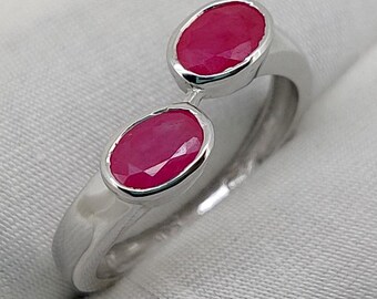 Natürlicher Rubin Solitär Silber Ring Einzigartiges handgemachtes Schmuck Geschenk für Sie