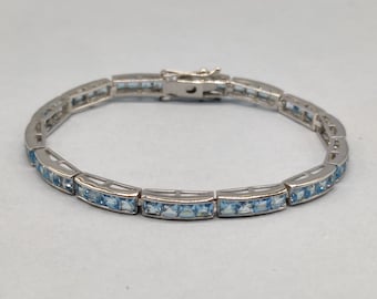 Swiss Blue Topaz Bracelet / 925 Sterling Silver Bracelet / Natural Gemstone Bracelet / Gemstone Silver Jewelry / Handmade Tennis Bracelet