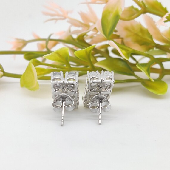Orecchini a bottone arcobaleno, orecchini a bottone arcobaleno con zirconi cubici, gioielli da sposa, delicati e minimalisti, argento sterling - Italia