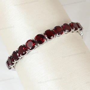 Natural Garnet Bangle-Round Gemstone Bangle-925 Sterling Silver Jewelry-January Birthstone-Red Garnet Jewelry-Anniversary Gift for women&#39;s