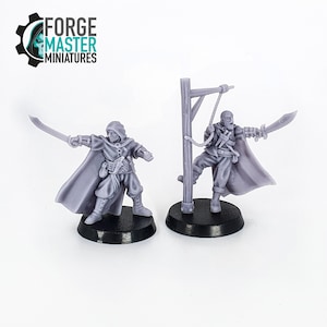 Corsairs Fleetmaster Delamur and Commander Dalgamir