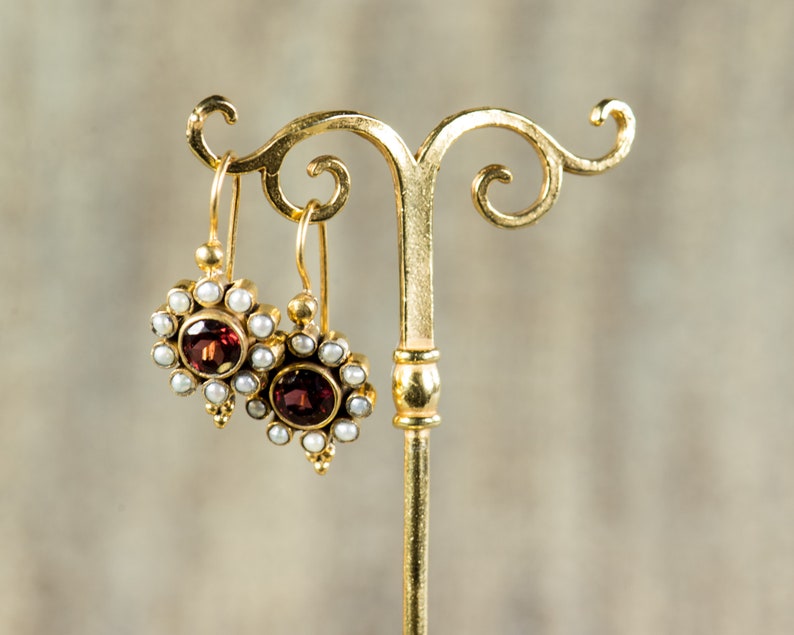 Genuine Garnet Gemstone. Freshwater Pearls. Sterling silver earrings. Gold vermeil. Inspired in jewel from The Renaissance. Antique Style. image 4