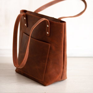 Cognac women&#39;s leather tote bag,Leather shopper bag,Everyday leather tote bag,Travel essentials,Shoulder bag women,Leather bag women handbag