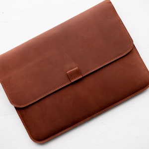 MacBook leather sleeve with felt inside,Laptop sleeve 15.6 inch,Leather laptop sleeve,Leather 15 in laptop sleeve,New 13 macbook pro sleeve