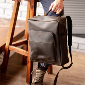 Leather backpack,Leather work backpack,Large leather backpack men,Leather bag backpack laptop slot,Leather laptop backpack,Backpack men