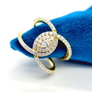 14k Gold Criss Cross Diamond Ring: Marquise & Round Cut
