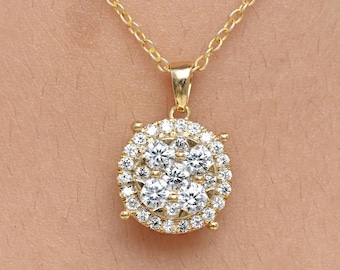 10K Gold Diamond Cluster Pendant Necklace: Round Natural Diamond