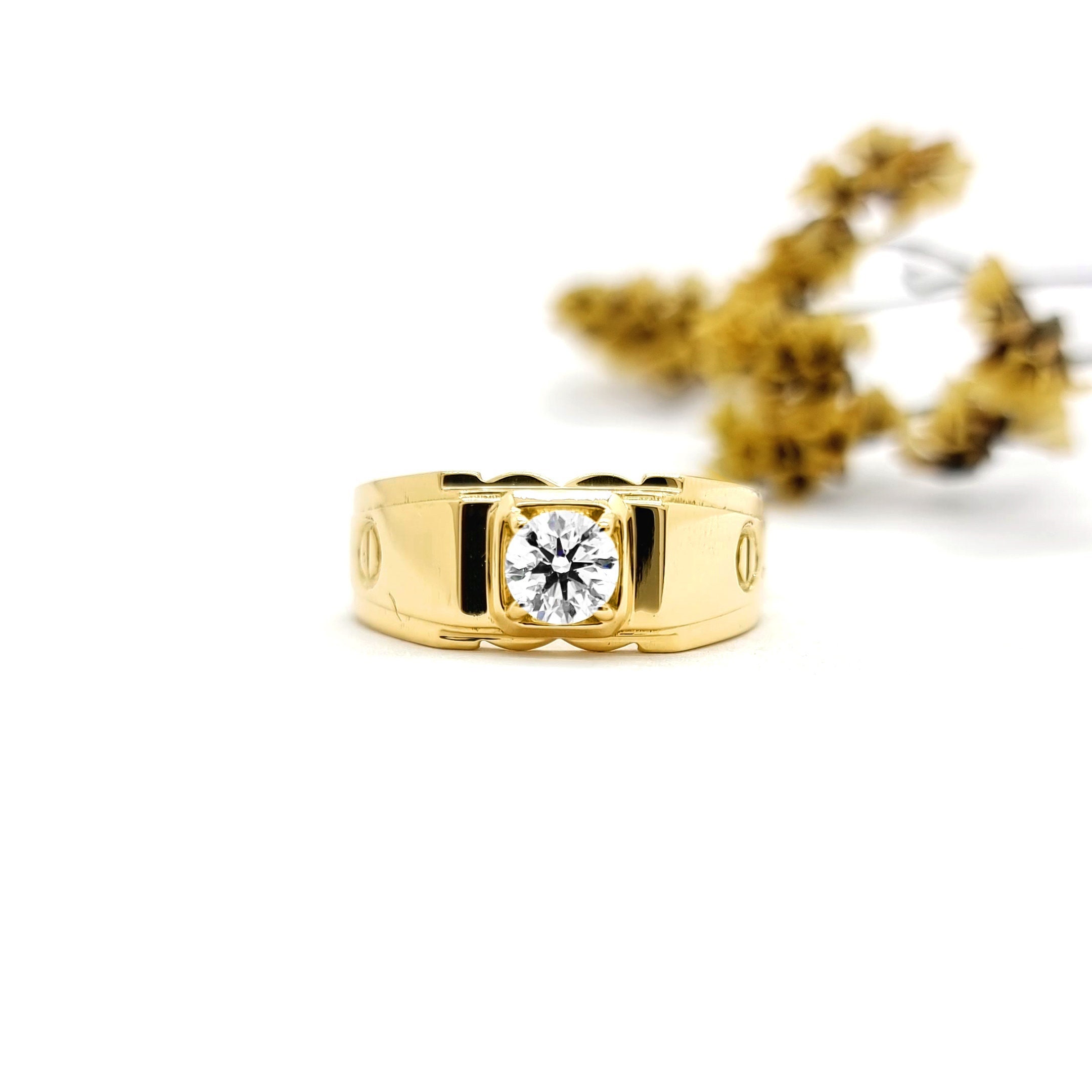14k Gold Solitaire Diamond Men's Ring: 0.50 Ct Natural VVS