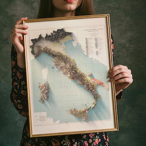 Kaartafdruk Italië (1966) - vintage bodemkaart, muurdecoratie - topografiekunst