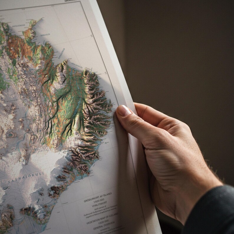 Iceland Topographic Map: Vintage Style Vegetation Wall Art Print image 3