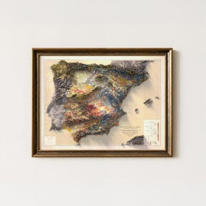 Mapa de suelos antiguo de España: 1966. Relieve detallado. Obra de arte única para el hogar y la oficina. imagen 3