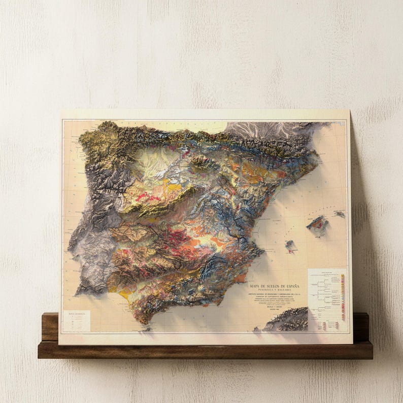 Mapa de suelos antiguo de España: 1966. Relieve detallado. Obra de arte única para el hogar y la oficina. imagen 1