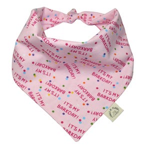 Bandana rose pour animaux de compagnie It's My Barkday |  Bandana pour animal de compagnie |  Bandana pour chien Gotcha Day | Bandana pour chien |  Colliers pour animaux de compagnie