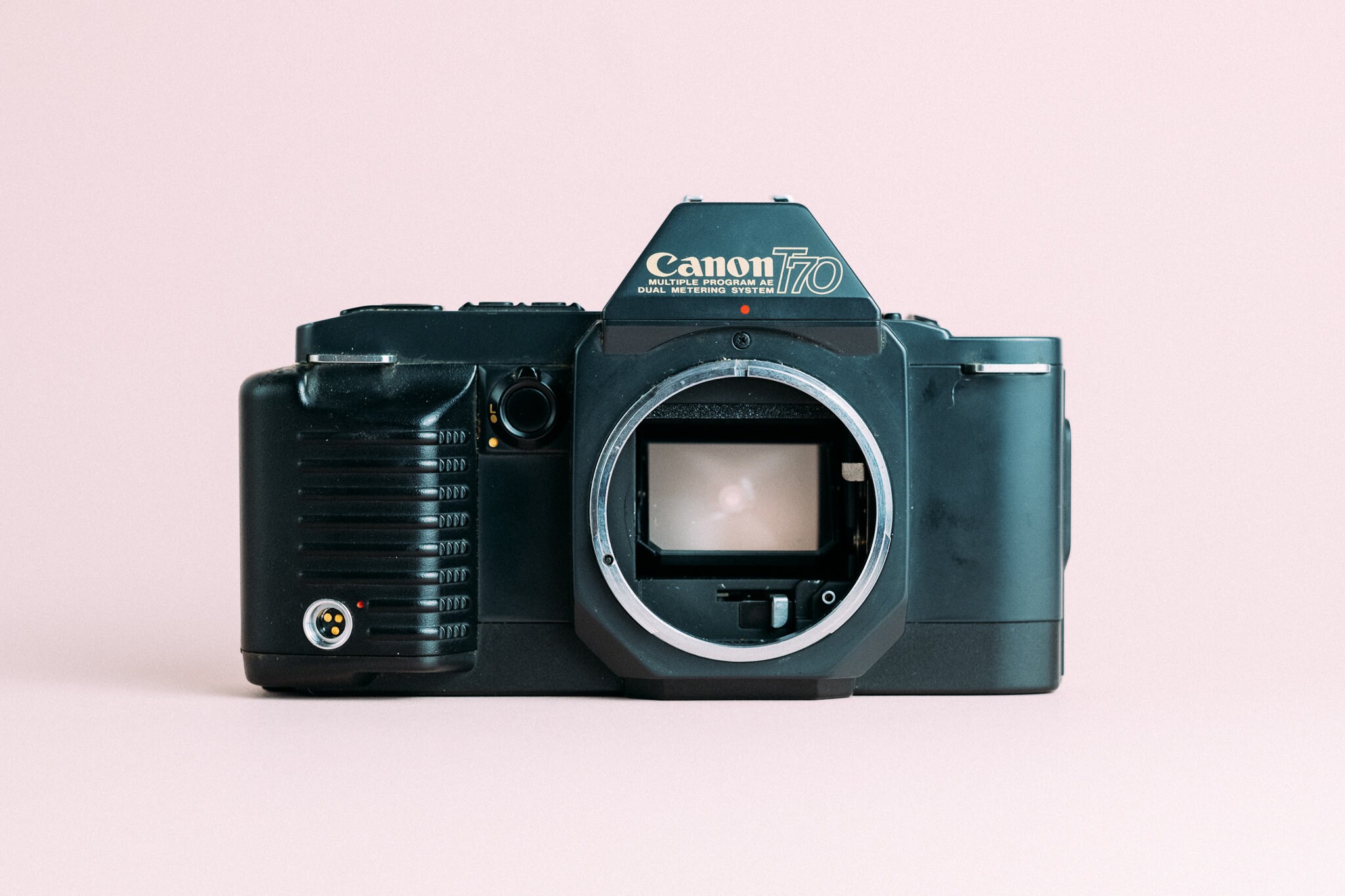 Canon T70 35mm SLR Film Camera Etsy