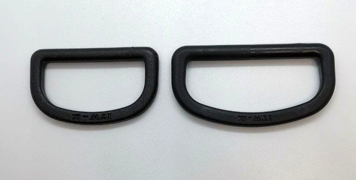 40mm & 50mm black plastic drings Etsy