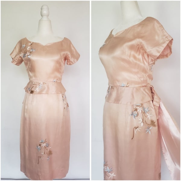 Vintage 1950s Wiggle dress,Gorgeous 50s pale pink peach dress with Flying Panels,  1950s Sheath dress chiffon and satin , S w27