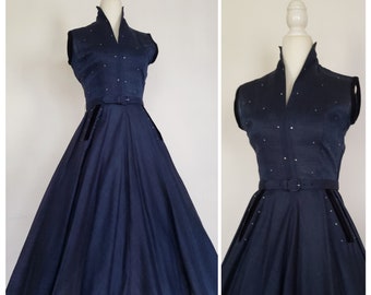 Vintage 1950s dress, 50s Twilight blue black velvet party dress with high collar and rhinestone bodice, 50s party dress, XS w25