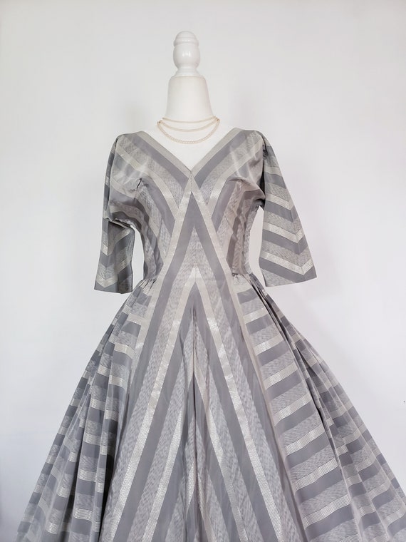 Vintage 1950s Dress, 1950s Silver Lurex and Taffe… - image 2