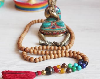 chakra mala / Natural sandalwood 8mm Beads / Meditation buddha / Yoga / Malas