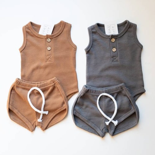 White Baby Outfit Gender Neutral Baby Clothes Ribbed Etsy