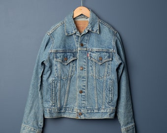 Vintage youth  Levi's denim trucker jacket