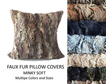 Set of 2 Piece 22x22 Inch Bright White Faux Fur Cushion Pillow