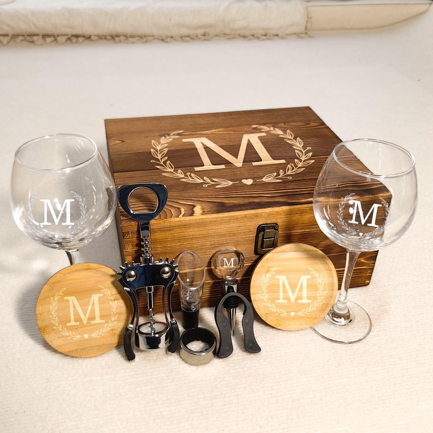 Engraved  Wine Birthday Wooden Box Gift Set For Women Mom Mothers Day  Personalized Wedding Anniversary Couples Wine Stopper Opener Initial