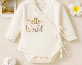 Hello World Baby Onesie – Cozy Long-Sleeve Knit Outfit – Newborn Gift Idea – Baby Sweater Bodysuit – Coming Home or Announcement Outfit