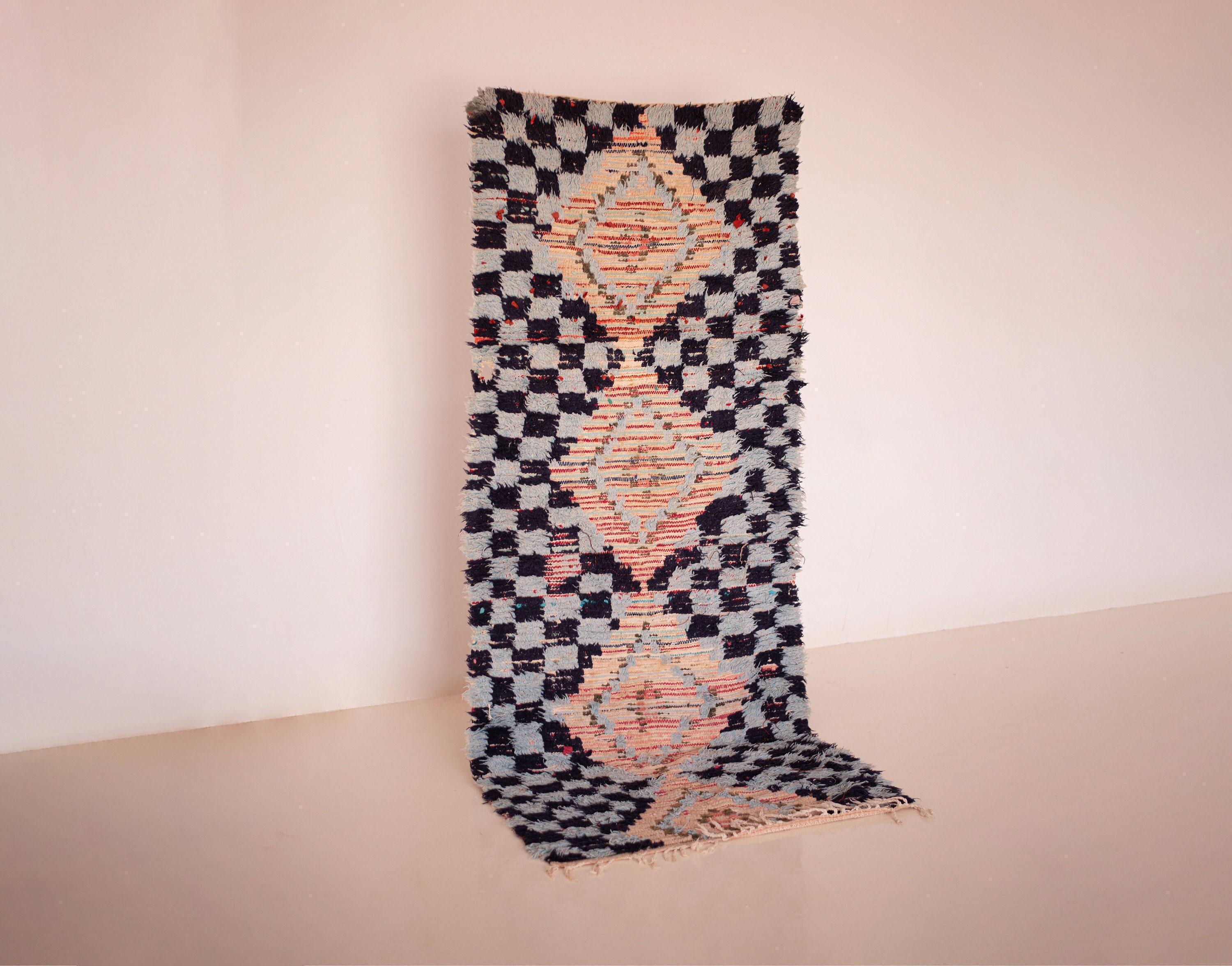 【希少・手織り】モロッコ製 ベルベルラグ／ハンドメイド・未使用 ヴィンテージ ベルベルラグ：手織りモロッコカーペット、幾何学模様