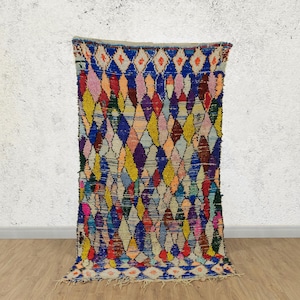 Moroccan Wool Rug: Handmade Boho Patchwork - Soft & Eco-Friendly