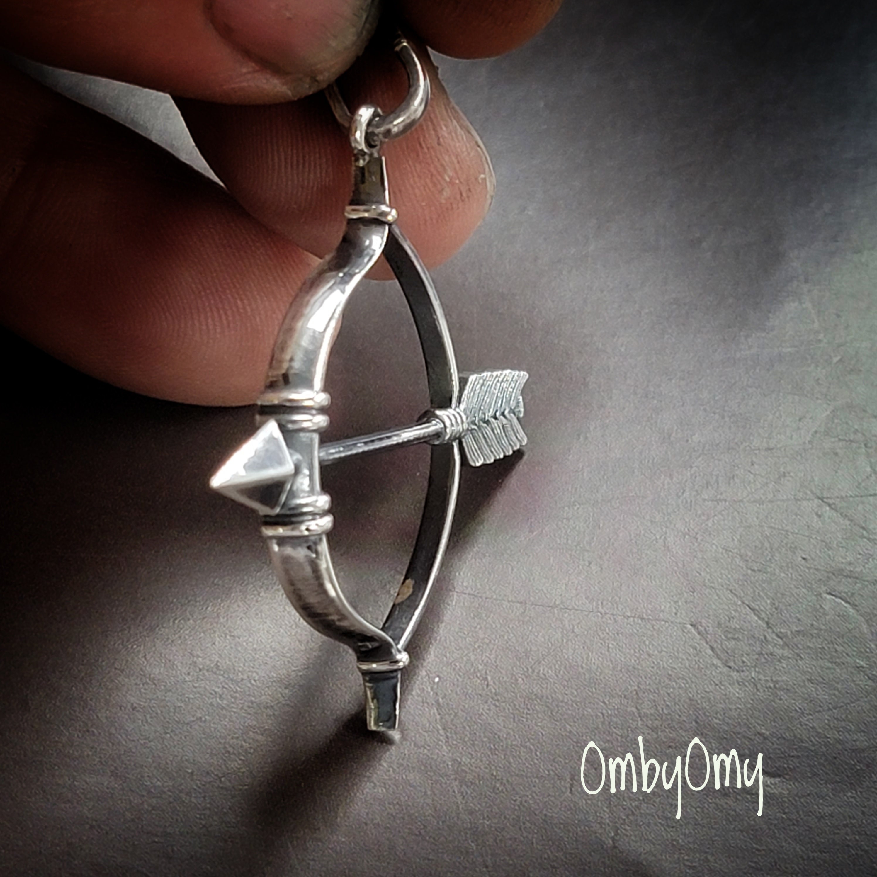 SILVER925 弓矢 Bow and Arrow アロー チャーム Sterling Silver Bow and Arrow Pendant, Archery Jewelry - Etsy