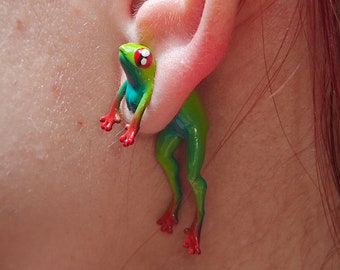 Hand Painted Frog Earrings &quot;Red & Green&quot;