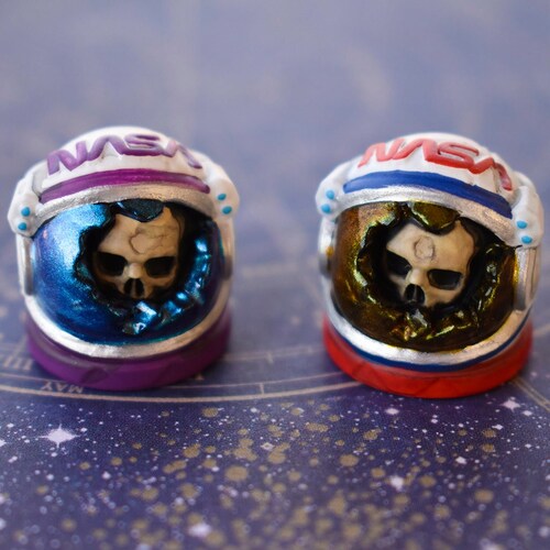 Touche en résine à changement de couleur, motif crâne d'astronaute de la NASA, pour claviers mécaniques avec commutateurs Cherry MX, Goth Goat, Satanic Goth Goat