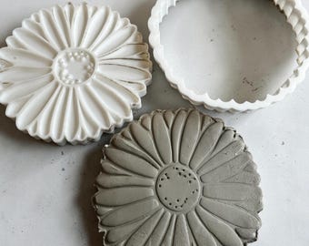 Daisy Flower Pottery Cutter & Texture Stamp Set | Marguerite Daisy | Ceramic Clay Tool | Floral Clay Cutter | Pottery Stamp