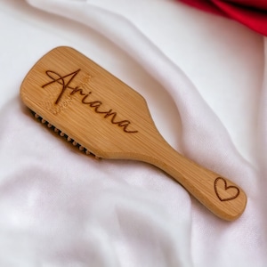 Personalised engraved bamboo brush, custom engraving comb, name engraved, hair brush personalised, wedding favours, hen party, Flower Girl