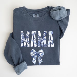 Floral Mama Sweatshirt, Toile De Jouy Coquette Mama Shirt, First Mothers Day Gift, New Mom Baby Announcement Blue Sweater Comfort Colors®