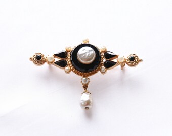 Vintage 1960/'s Signed Florenza Gold ToneBlackFaux Pearl Brooch